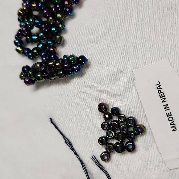 Broken Clasp Peacock Colored STATEMENT NECKLACE - Picture 8 of 12